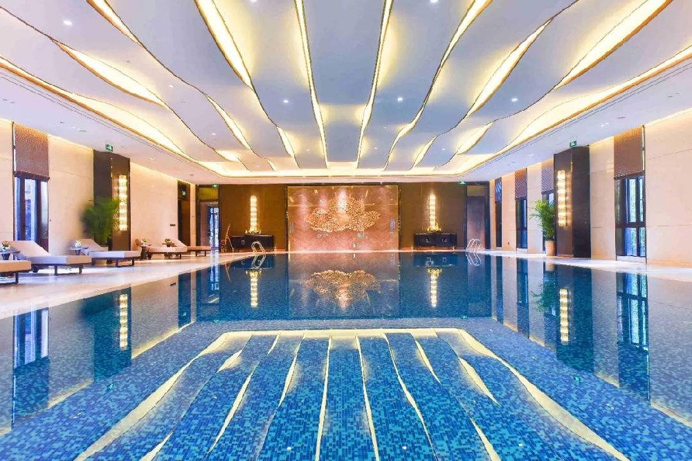 泳池专用除湿设备工作原理及特点